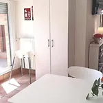 Séjour chez l'habitant Alaia *