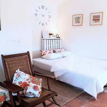 Homestay Alaia